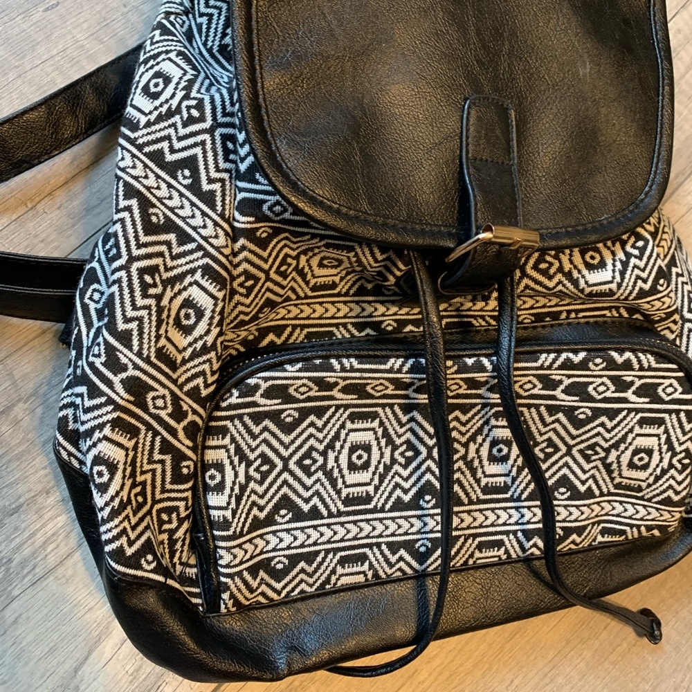 Aztec Backpack purse - Picture 2 of 4